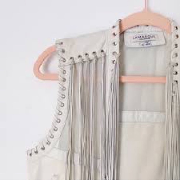 LAMARQUE WHITE LEATHER TASSEL WESTERN VEST - Picture 2 of 6